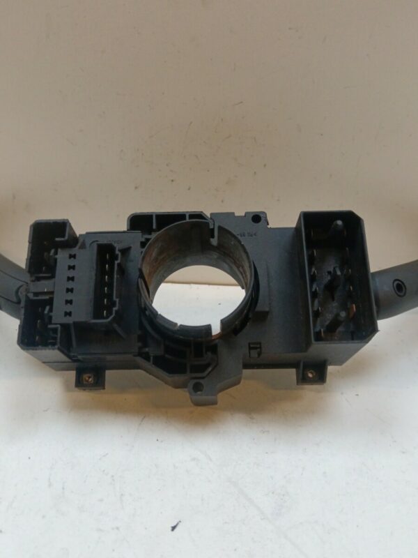 LLAVE DE LUCES LIMPIAPARABRISAS VOLKSWAGEN GOLF IV BERLINA (1J1) GTI NAFTA 95 Motor 1,8 Ltr.  150 CV  [1997 - 2003] 3 Puertas - Imagen 4