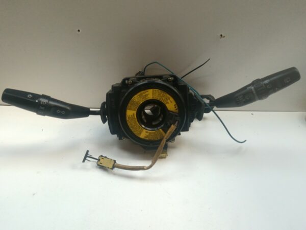 LLAVE DE LUCES LIMPIAPARABRISAS HYUNDAI H 1 H  1  Furg.caja cerr.c. puerta DIESEL Motor 2,5 Ltr.  80 CV  [1999 - 2007] 0 Puertas
