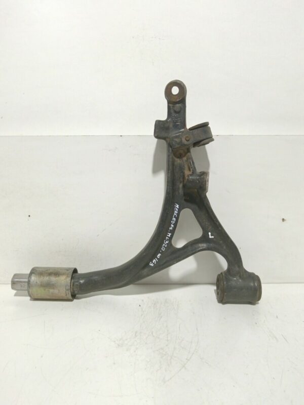 PARRILLA DE SUSPENSION SUPERIOR DELANTERA IZQUIERDA MERCEDES CLASE M (W163) 4.3 V8 24V CAT NAFTA 95 Motor 4,3 Ltr.  272 CV  [1997 - 2005] 3 Puertas