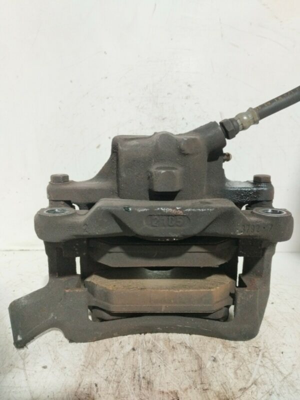 MORDAZA DE FRENO DELANTERA DERECHA RENAULT MEGANE I CLASSIC (LA0) 1.9 Diesel DIESEL Motor 1,9 Ltr.  64 CV  [1996 - 2001] 3 Puertas - Imagen 2