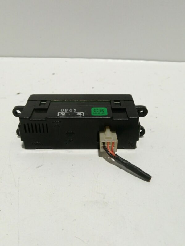 RELOJ DIGITAL DAEWOO LANOS I NAFTA Motor 1,4 Ltr.  75 CV  [1997 - 2004] 3 Puertas - Imagen 2