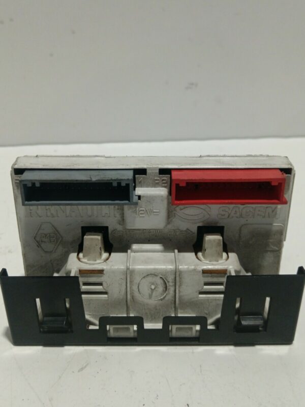 RELOJ DIGITAL RENAULT KANGOO (F/KC0) Authentique DIESEL Motor 1,5 Ltr.  82 CV  [1997 - 2005] 4 Puertas - Imagen 2