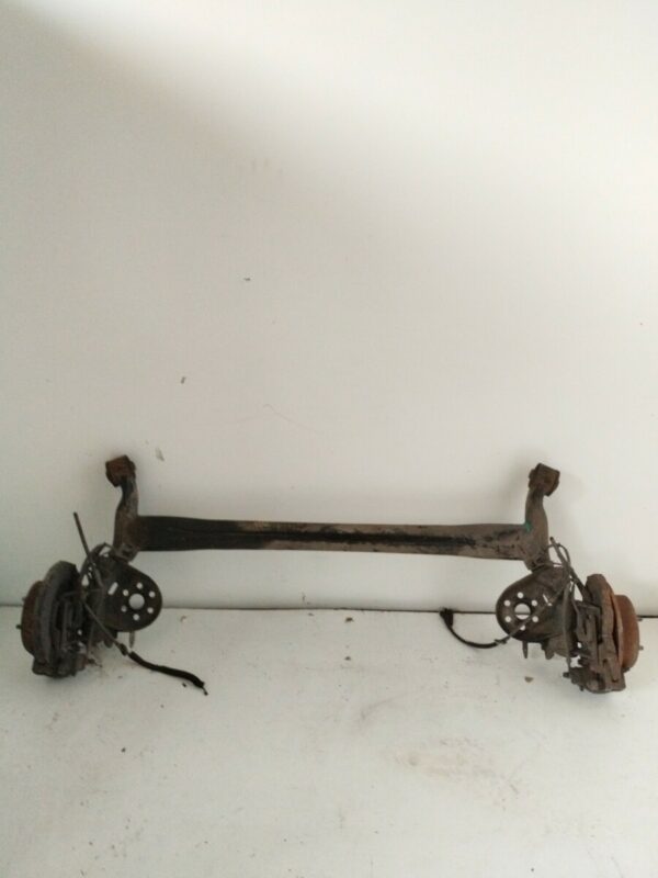 PUENTE TRASERO HYUNDAI ACCENT (MC) GL NAFTA Motor 1,4 Ltr.  97 CV  [2006 - 2010] 3 Puertas
