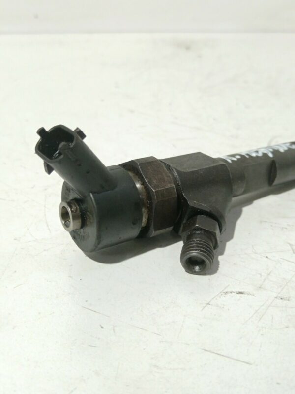 INYECTOR RENAULT MEGANE I CLASSIC (LA0) 1.9 Diesel DIESEL Motor 1,9 Ltr.  64 CV  [1996 - 2001] 3 Puertas - Imagen 2