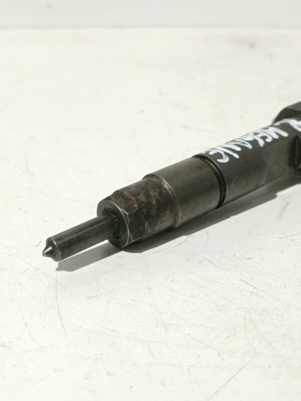 INYECTOR RENAULT MEGANE I CLASSIC (LA0) 1.9 Diesel DIESEL Motor 1,9 Ltr.  64 CV  [1996 - 2001] 3 Puertas - Imagen 3