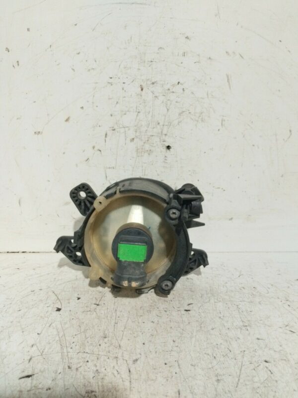 FARO CAMINERO IZQUIERDO MERCEDES CLASE C (W204) BERLINA 2.2 CDI CAT DIESEL Motor 2,2 Ltr.  170 CV  [2007 - 2011] 3 Puertas - Imagen 2