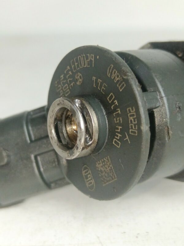 INYECTOR CITROEN C3 1.6 16V HDi DIESEL Motor 1,6 Ltr.  90 CV  [1995 - 2010] 3 Puertas - Imagen 2