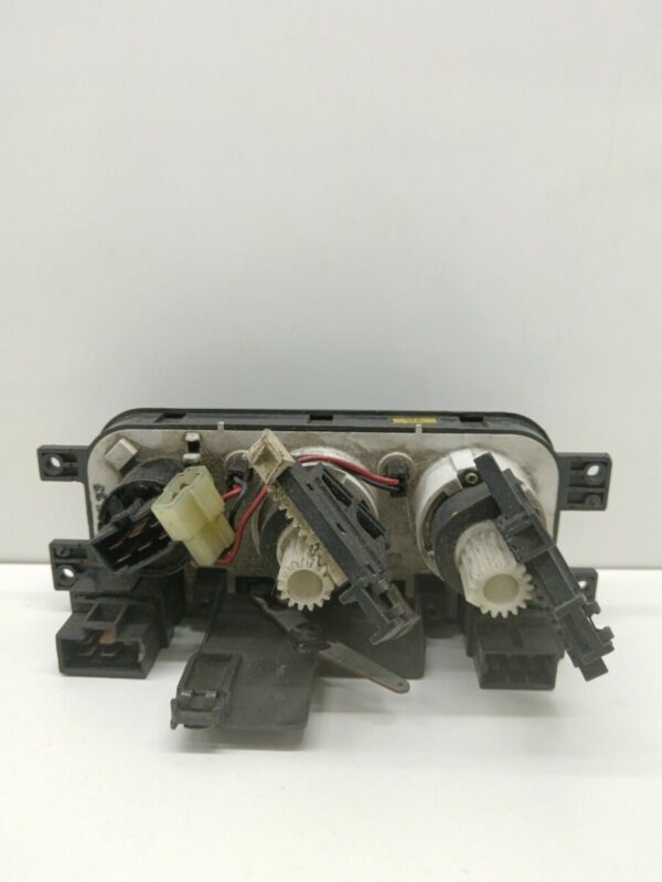 COMANDOS DE CALEFACCIÓN DAEWOO MATIZ 0.8 CAT NAFTA Motor 0,8 Ltr.  52 CV  [1997 - 2004] 3 Puertas - Imagen 2
