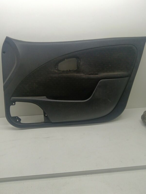 TAPIZADO INTERIOR PUERTA DELANTERO DERECHO CITROEN SAXO 1,6 NAFTA 95 Motor 1,6 Ltr.  88 CV  [1996 - 2000] 3 Puertas