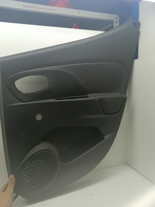 TAPIZADO INTERIOR PUERTA TRASERO DERECHO RENAULT CLIO III 1.5 dCi Diesel DIESEL Motor 1,5 Ltr.  106 CV  [2005 - 2016] 3 Puertas