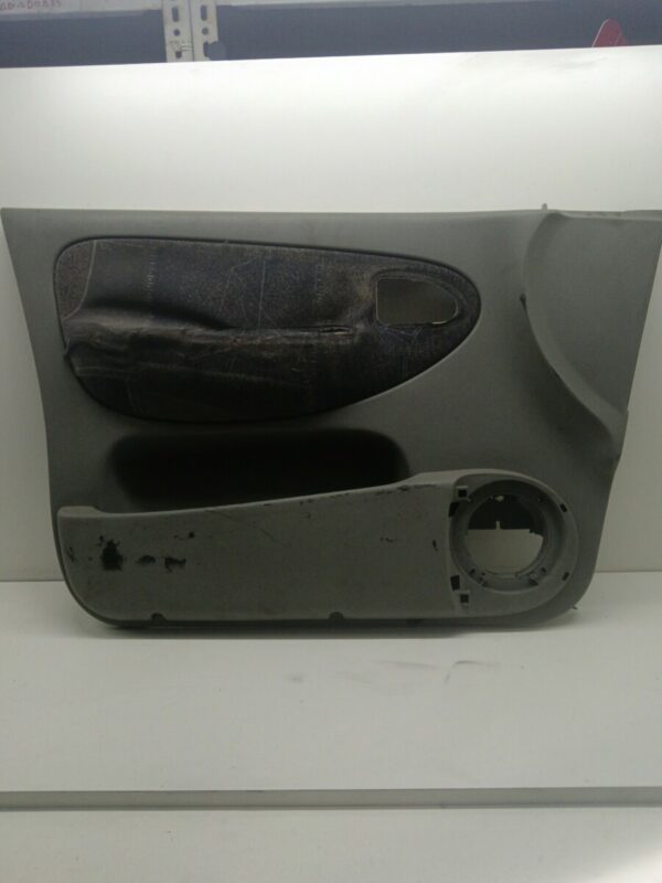 TAPIZADO INTERIOR PUERTA DELANTERO DERECHO RENAULT SCENIC (JA..) 1.9 dCi Diesel CAT DIESEL Motor 1,9 Ltr.  102 CV  [1999 - 2003] 3 Puertas