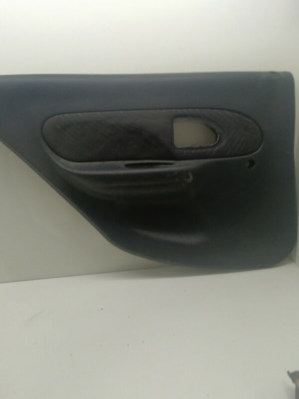 TAPIZADO INTERIOR PUERTA TRASERO IZQUIERDO RENAULT CLIO II FASE I (B/CBO) 1.4 16V RXE B/C0L NAFTA 95 Motor 1,4 Ltr.  98 CV  [1998 - 2001] 5 Puertas