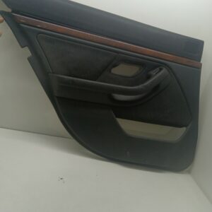TAPIZADO INTERIOR PUERTA TRASERO IZQUIERDO BMW SERIE 5 BERLINA (E39) 525i NAFTA 95 Motor 2,5 Ltr.  192 CV  [1995 - 2003] 4 Puertas