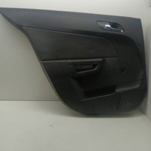 TAPIZADO INTERIOR PUERTA TRASERO IZQUIERDO OPEL ASTRA H BERLINA Cosmo NAFTA Motor 1,6 Ltr.  105 CV  [2004 - 2007] 5 Puertas