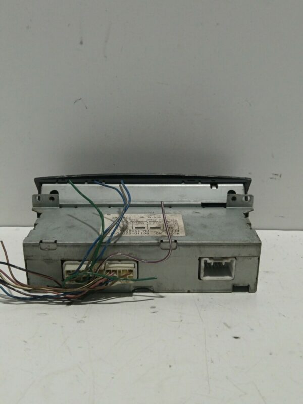SISTEMA AUDIO / RADIO CD TOYOTA YARIS (NCP1/NLP1/SCP1) 1.0 Linea Luna NAFTA 95 Motor 1,0 Ltr.  68 CV  [1999 - 2005] 5 Puertas - Imagen 2