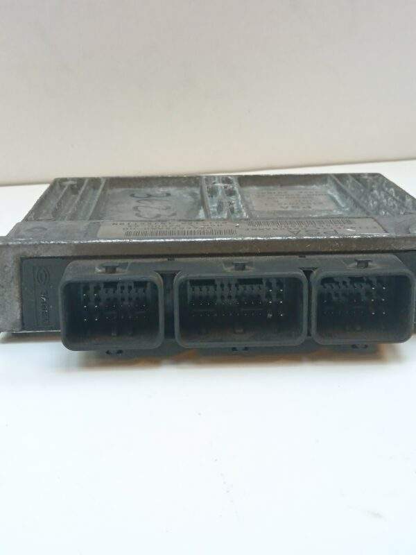 CENTRALITA MOTOR UCE PEUGEOT 206 BERLINA Look NAFTA Motor 1,4 Ltr.  75 CV  [1998 - 2010] 3 Puertas - Imagen 3