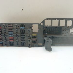 CAJA RELES / FUSIBLES MERCEDES CLASE C (W202) BERLINA 220 CDI (202.133) DIESEL Motor 2,2 Ltr.  125 CV  [1993 - 2000] 4 Puertas