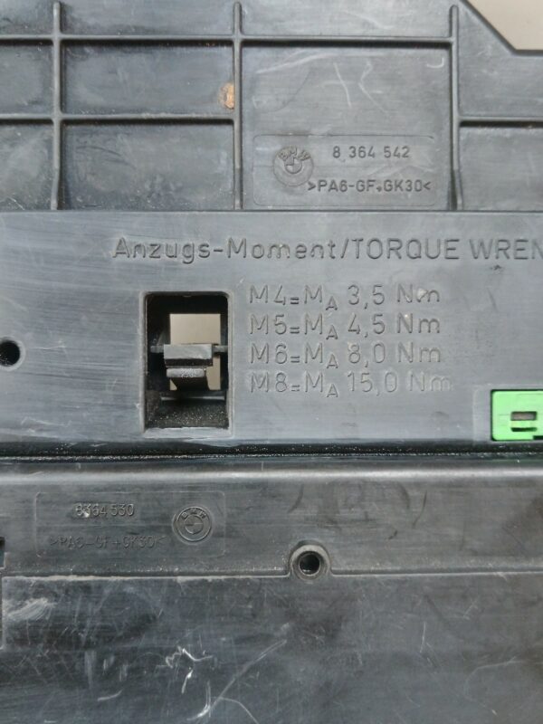 CAJA RELES / FUSIBLES BMW SERIE 3 BERLINA (E46) 320d DIESEL Motor 2,0 Ltr.  136 CV  [1998 - 2006] 4 Puertas - Imagen 3
