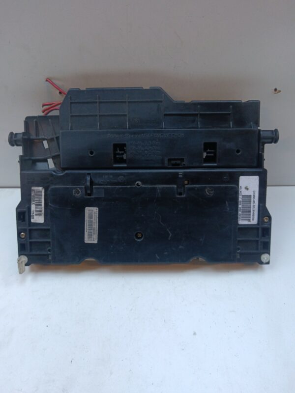 CAJA RELES / FUSIBLES BMW SERIE 3 BERLINA (E46) 320d DIESEL Motor 2,0 Ltr.  136 CV  [1998 - 2006] 4 Puertas - Imagen 3