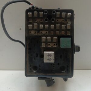 CAJA RELES / FUSIBLES BMW SERIE 3 BERLINA (E30) 324td DIESEL Motor 2,4 Ltr.  116 CV  [1982 - 0] 4 Puertas