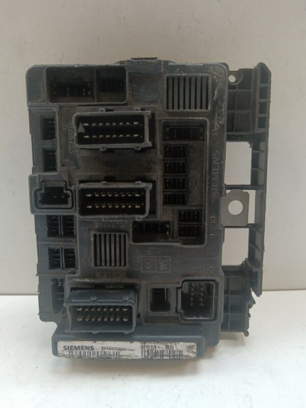 CAJA RELES / FUSIBLES / MODULO BSM PEUGEOT PARTNER (S1) Break DIESEL Motor 1,9 Ltr.  69 CV  [1996 - 2002] 5 Puertas