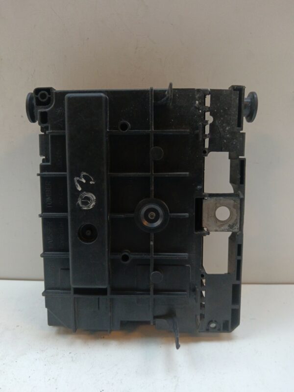 CAJA RELES / FUSIBLES / MODULO BSM CITROEN C4 BERLINA Exclusive NAFTA 95 Motor 1,6 Ltr.  109 CV  [2004 - 2011] 5 Puertas - Imagen 3