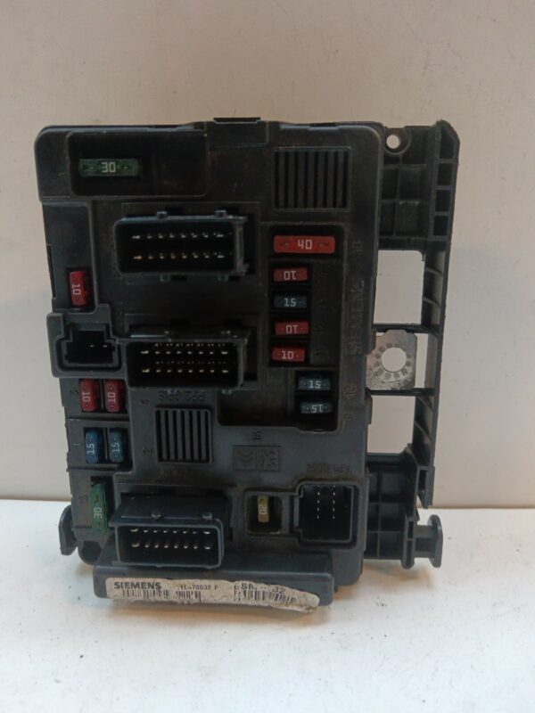CAJA RELES / FUSIBLES / MODULO BSM PEUGEOT PARTNER (S1) Break DIESEL Motor 1,9 Ltr.  69 CV  [1996 - 2002] 5 Puertas