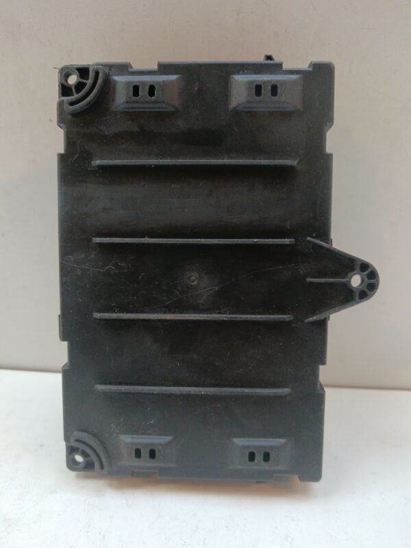 CAJA RELES / FUSIBLES / MODULO BSM PEUGEOT 407 SR Confort DIESEL Motor 1,6 Ltr.  109 CV  [2004 - 2011] 4 Puertas - Imagen 3