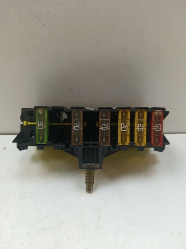 CAJA RELES / FUSIBLES PEUGEOT 206 BERLINA X-Line NAFTA 95 Motor 1,1 Ltr.  60 CV  [1998 - 2010] 5 Puertas