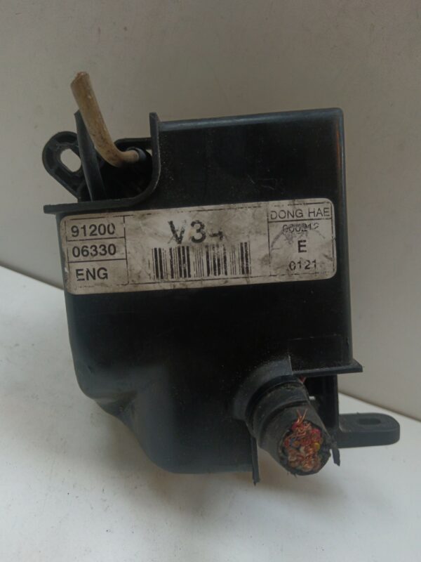 CAJA RELES / FUSIBLES HYUNDAI ATOS PRIME (MX) GLS NAFTA Motor 1,0 Ltr.  54 CV  [2000 - 2010] 5 Puertas - Imagen 2