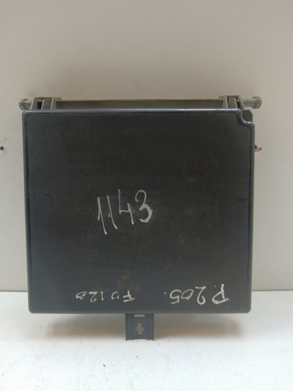 CAJA RELES / FUSIBLES PEUGEOT 205 BERLINA 1.8 D Generation DIESEL Motor 1,8 Ltr.  58 CV  [1983 - 1998] 3 Puertas - Imagen 2