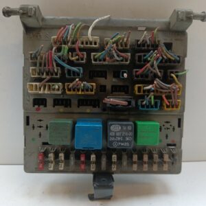 CAJA RELES / FUSIBLES PEUGEOT 205 BERLINA 1.3 CC GASOLINA 1.3 CARBURACION MOTOR TALBOT 47 CV  [1983 - 1998] 3 Puertas