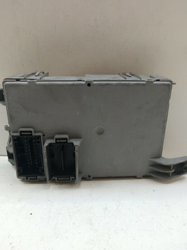 CAJA RELES / FUSIBLES CITROEN NEMO Attraction DIESEL Motor 1,3 Ltr.  75 CV  [2008 - 2018] 5 Puertas - Imagen 3
