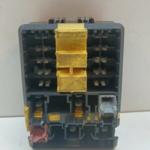 CAJA RELES / FUSIBLES CITROEN SAXO 1.5 D SX DIESEL Motor 1,5 Ltr.  57 CV  [1999 - 2004] 3 Puertas