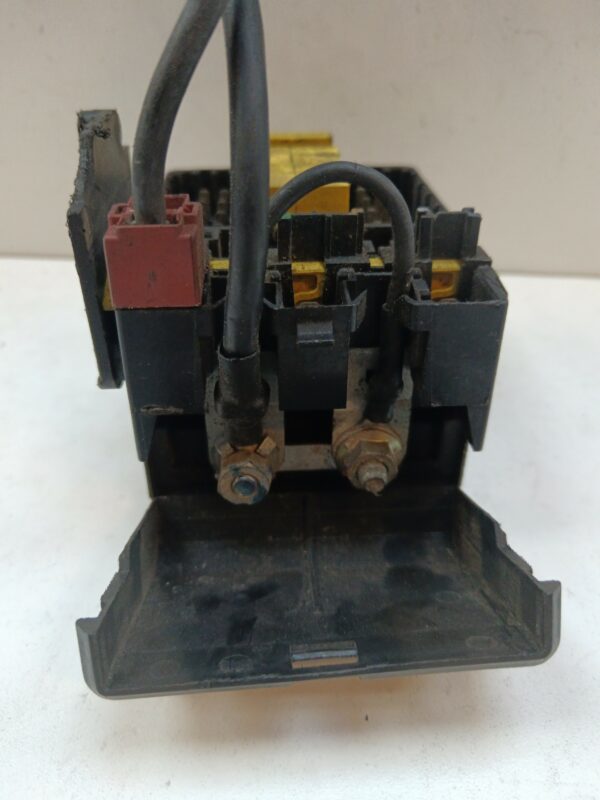 CAJA RELES / FUSIBLES CITROEN SAXO 1.5 D SX DIESEL Motor 1,5 Ltr.  57 CV  [1999 - 2004] 3 Puertas - Imagen 2