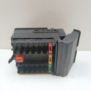 CAJA RELES / FUSIBLES CITROEN XSARA BERLINA 1.9D Tonic DIESEL Motor 1,9 Ltr.  69 CV  [1997 - 2005] 5 Puertas