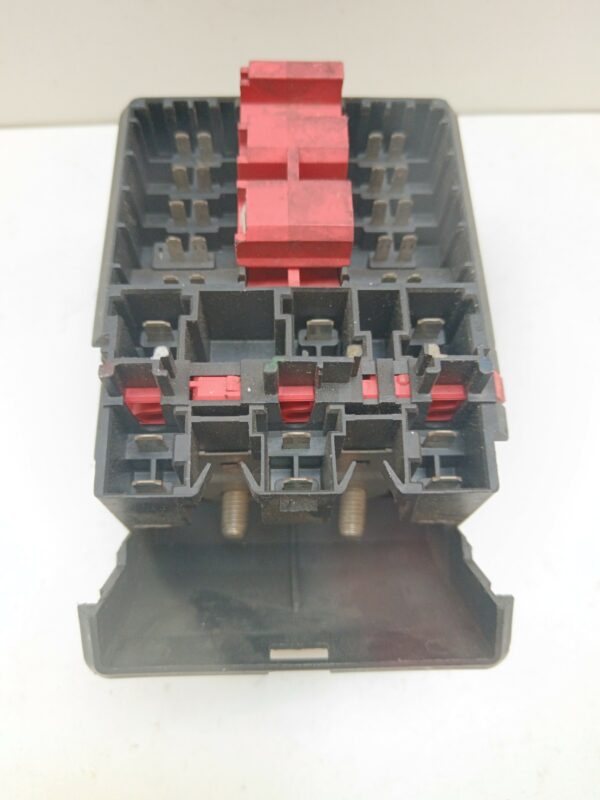 CAJA RELES / FUSIBLES CITROEN XSARA BERLINA 1.9D Tonic DIESEL Motor 1,9 Ltr.  69 CV  [1997 - 2005] 5 Puertas - Imagen 3
