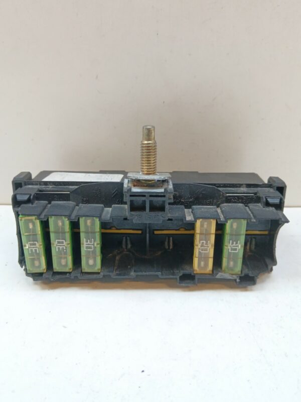 CAJA RELES / FUSIBLES PEUGEOT 106 (S2) Max D DIESEL Motor 1,5 Ltr.  57 CV  [1996 - 2004] 5 Puertas