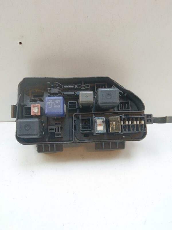 CAJA RELES / FUSIBLES HONDA CIVIC BERLINA (EG/EH) 1.5 LSi 4 Berlina (EG8) NAFTA Motor 1,5 Ltr.  90 CV  [1991 - 1996] 4 Puertas