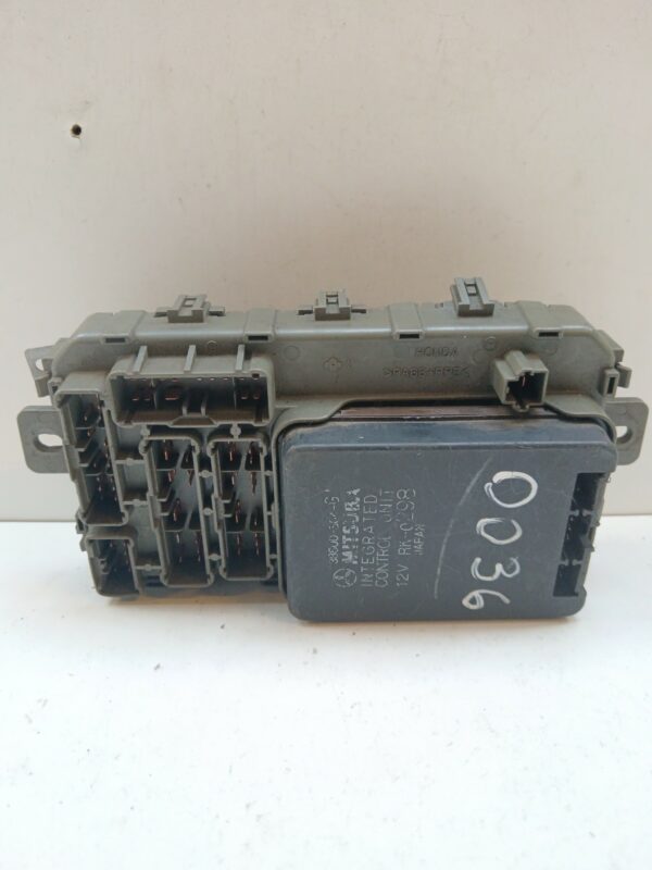 CAJA RELES / FUSIBLES HONDA CR-V (RD1/3) Luxury (RD1) NAFTA Motor 2,0 Ltr.  147 CV  [1997 - 2002] 5 Puertas