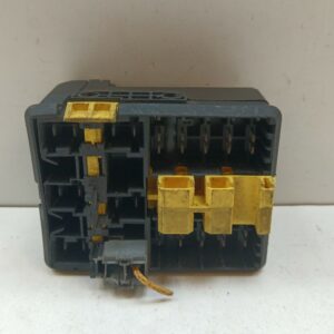 CAJA RELES / FUSIBLES RENAULT SCENIC (JA..) 1.9 dCi Authentique DIESEL Motor 1,9 Ltr.  102 CV  [1999 - 2003] 5 Puertas