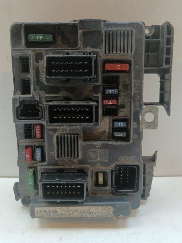 CAJA RELES / FUSIBLES / MODULO BSM PEUGEOT 307 (S1) XR DIESEL Motor 2,0 Ltr.  109 CV  [2001 - 2005] 5 Puertas