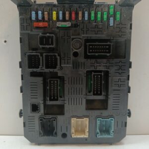 CAJA RELES / FUSIBLES / MODULO BSI CITROEN C4 PICASSO Exclusive DIESEL Motor 2,0 Ltr.  136 CV  [2007 - 2013] 5 Puertas