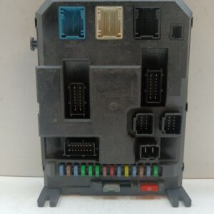 CAJA RELES / FUSIBLES / MODULO BSI PEUGEOT 207 Premium NAFTA 95 Motor 1,6 Ltr.  120 CV  [2006 - 2012] 3 Puertas