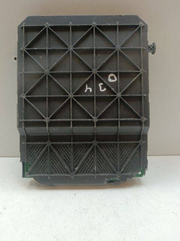 CAJA RELES / FUSIBLES / MODULO BSI PEUGEOT 206 BERLINA X-Line NAFTA 95 Motor 1,1 Ltr.  60 CV  [1998 - 2010] 5 Puertas - Imagen 3