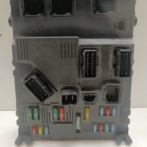 CAJA RELES / FUSIBLES / MODULO BSI CITROEN C2 Furio NAFTA 95 Motor 1,4 Ltr.  73 CV  [2003 - 2010] 3 Puertas