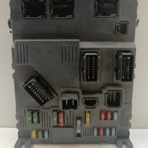 CAJA RELES / FUSIBLES / MODULO BSI PEUGEOT 407 SW ST Sport DIESEL Motor 2,0 Ltr.  136 CV  [2004 - 2011] 5 Puertas