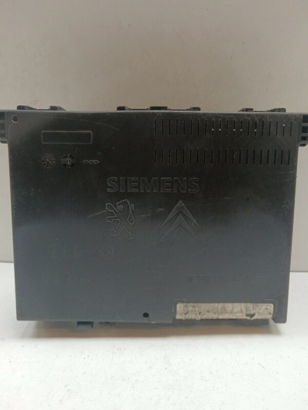 CAJA RELES / FUSIBLES / MODULO BSI PEUGEOT 206 BERLINA XN DIESEL Motor 1,9 Ltr.  69 CV  [1998 - 2010] 5 Puertas - Imagen 2