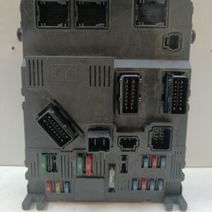 CAJA RELES / FUSIBLES / MODULO BSI CITROEN C2 Furio NAFTA 95 Motor 1,4 Ltr.  73 CV  [2003 - 2010] 3 Puertas