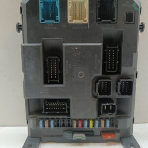 CAJA RELES / FUSIBLES / MODULO BSI CITROEN C3 1.4 HDi Exclusive DIESEL Motor 1,4 Ltr.  68 CV  [1995 - 2010] 5 Puertas
